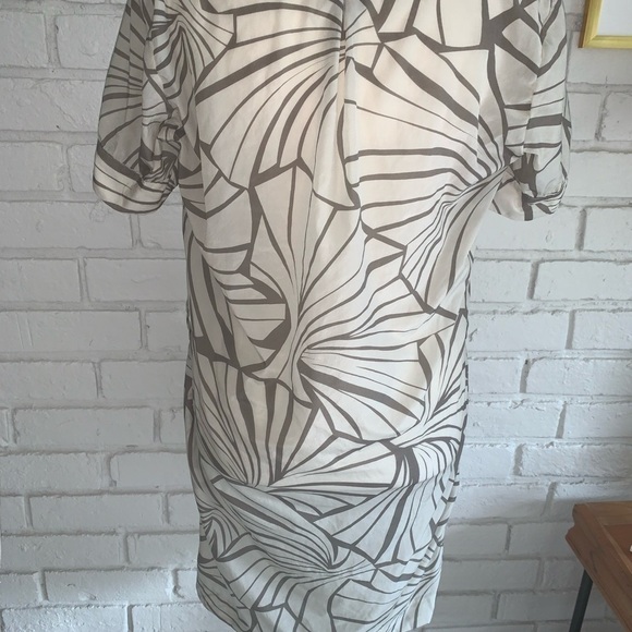 Club Monaco 100% Silk White Abstract Mini Dress - Picture 3 of 7
